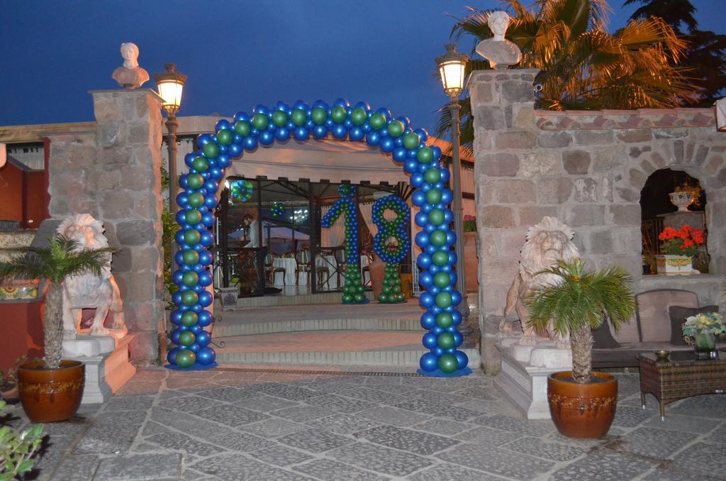 Hotel San Leo Sessa Aurunca Exterior foto